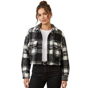 SO Women's Black & White Poly Fleece Plaid Cropped Jacket